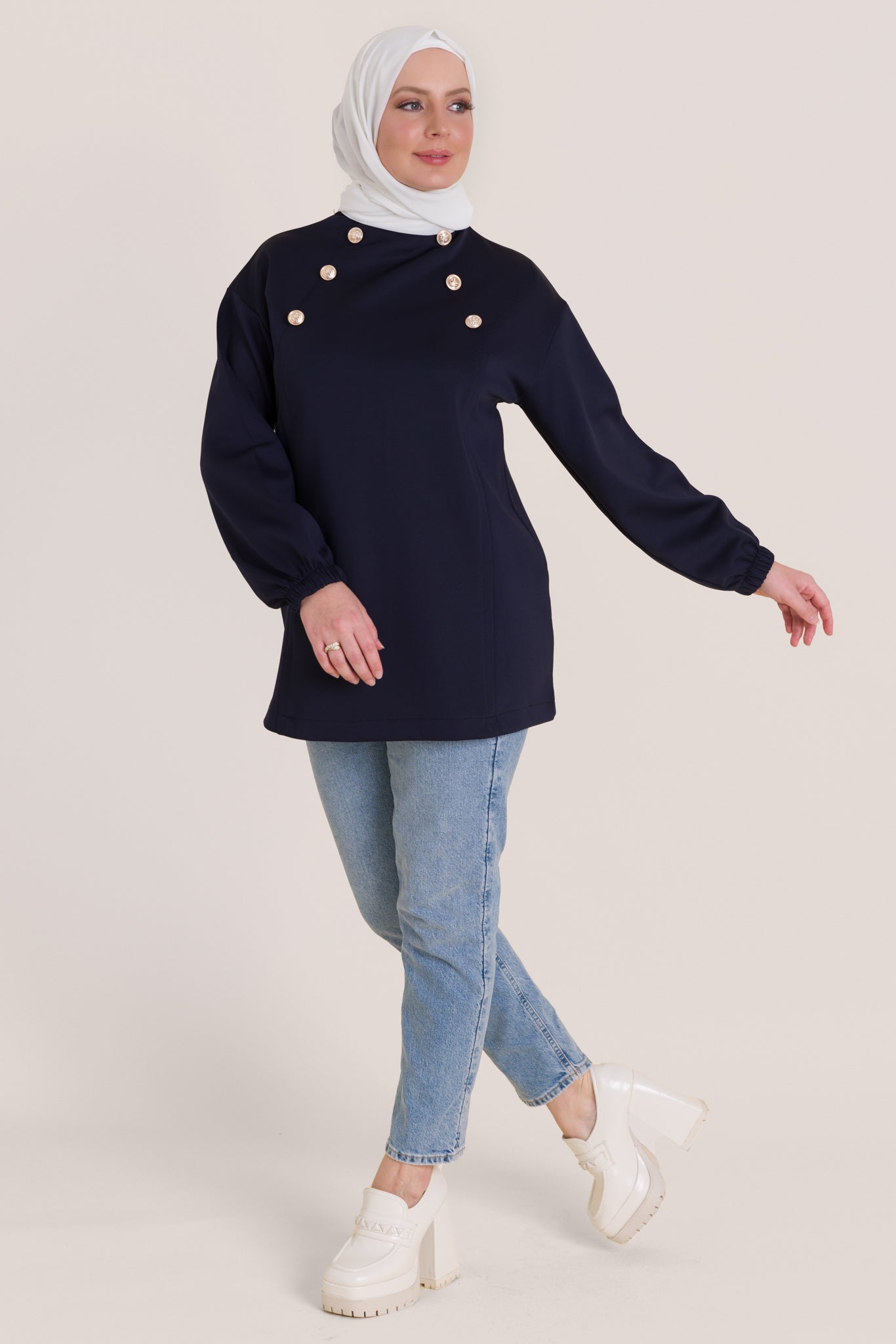 Long Sleeves Golden Button Sweater-Navy Blue